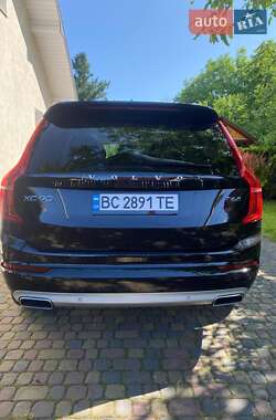 Позашляховик / Кросовер Volvo XC90 2016 в  фото 3 Позашляховик / Кросовер Volvo XC90 2016 в