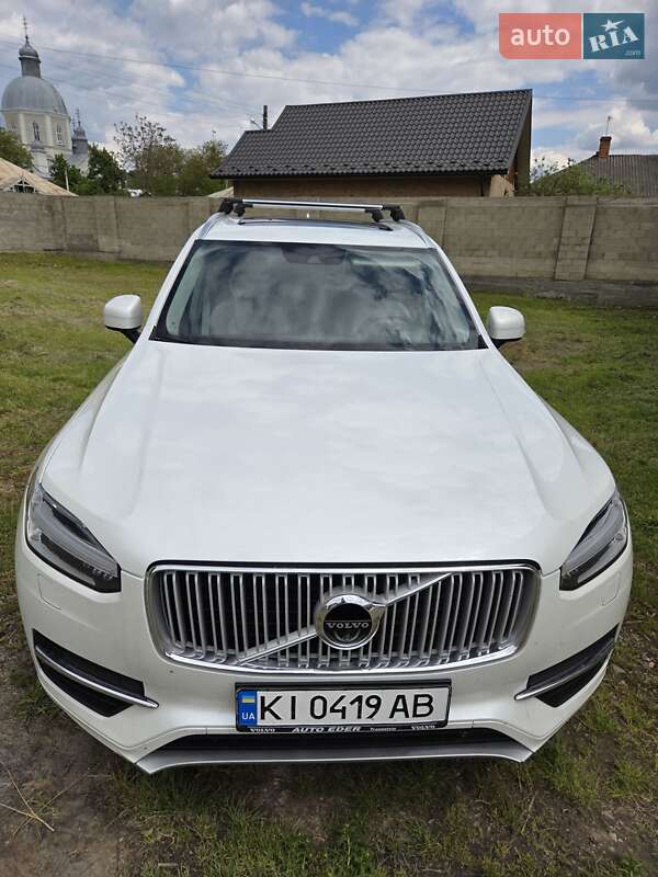Volvo XC90 2016