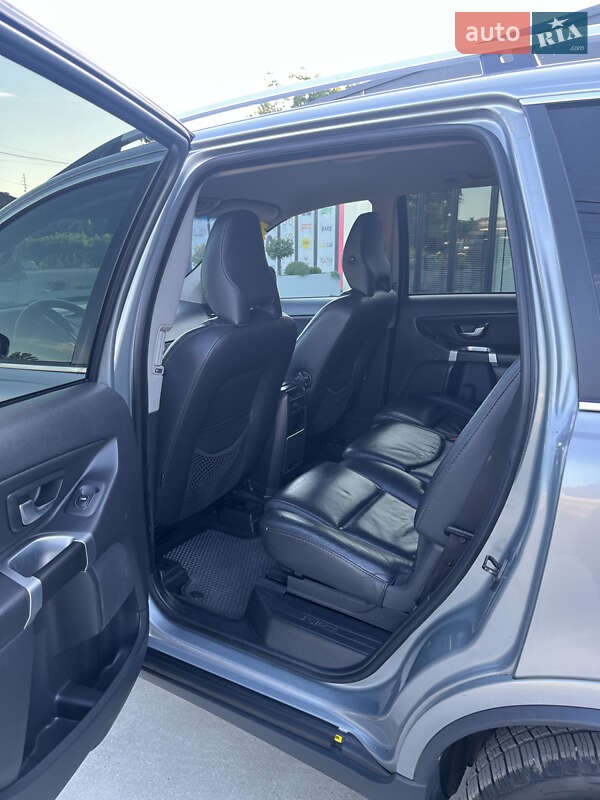 Внедорожник / Кроссовер Volvo XC90 2011 в Иршаве