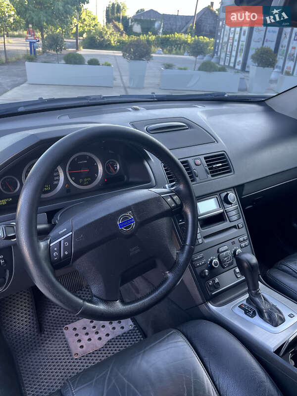 Внедорожник / Кроссовер Volvo XC90 2011 в Иршаве