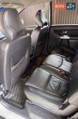 Внедорожник / Кроссовер Volvo XC90 2003 в 