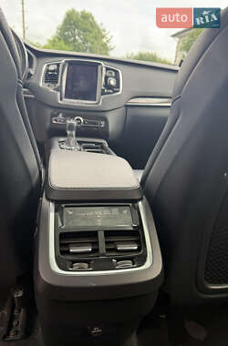 Внедорожник / Кроссовер Volvo XC90 2016 в 