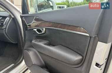 Внедорожник / Кроссовер Volvo XC90 2016 в 