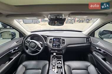 Позашляховик / Кросовер Volvo XC90 2020 в 