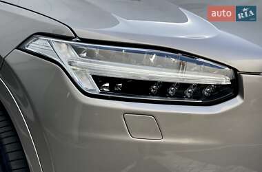 Внедорожник / Кроссовер Volvo XC90 2020 в 