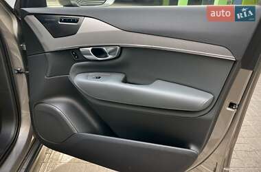 Внедорожник / Кроссовер Volvo XC90 2020 в 