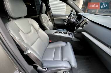 Внедорожник / Кроссовер Volvo XC90 2020 в 