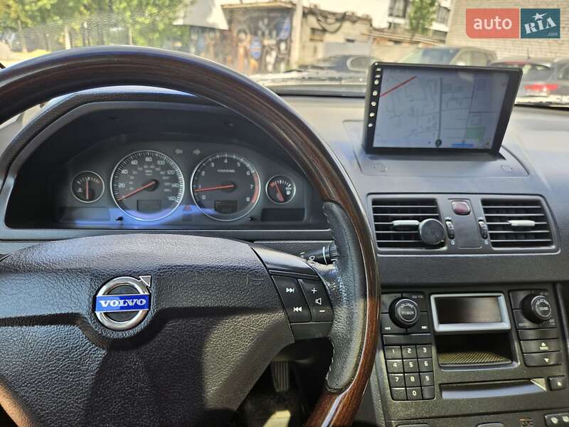Внедорожник / Кроссовер Volvo XC90 2003 в Львове