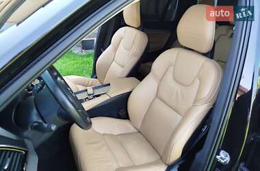 Внедорожник / Кроссовер Volvo XC90 2016 в 