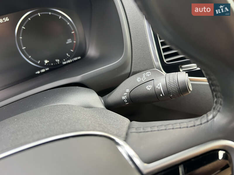 Внедорожник / Кроссовер Volvo XC90 2017 в Киеве