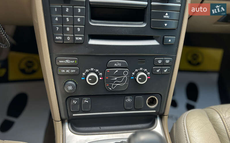 Внедорожник / Кроссовер Volvo XC90 2007 в Львове