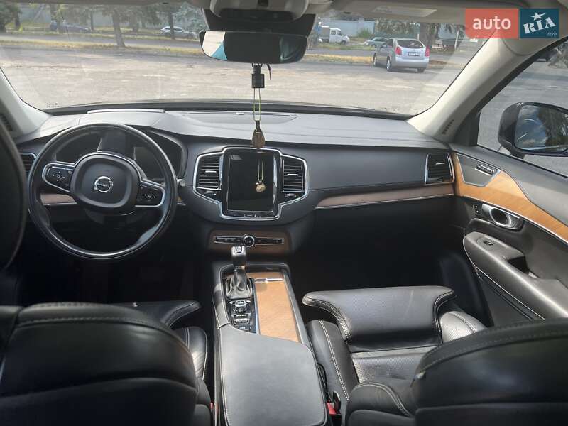 Внедорожник / Кроссовер Volvo XC90 2016 в Днепре