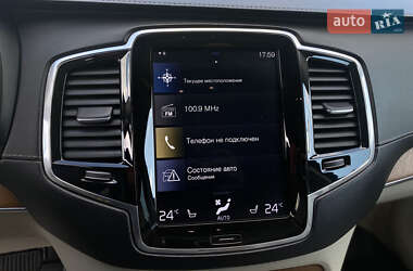 Внедорожник / Кроссовер Volvo XC90 2018 в 