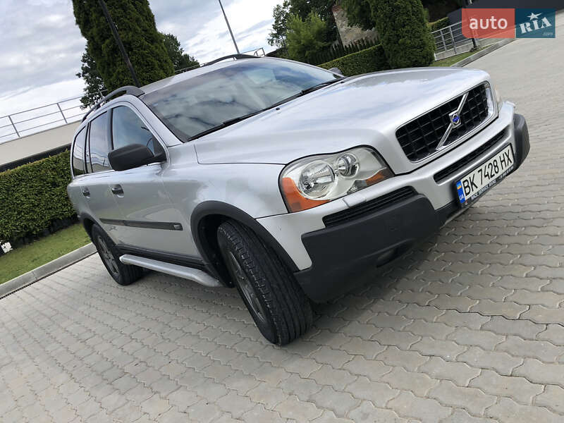 Внедорожник / Кроссовер Volvo XC90 2004 в Яворове