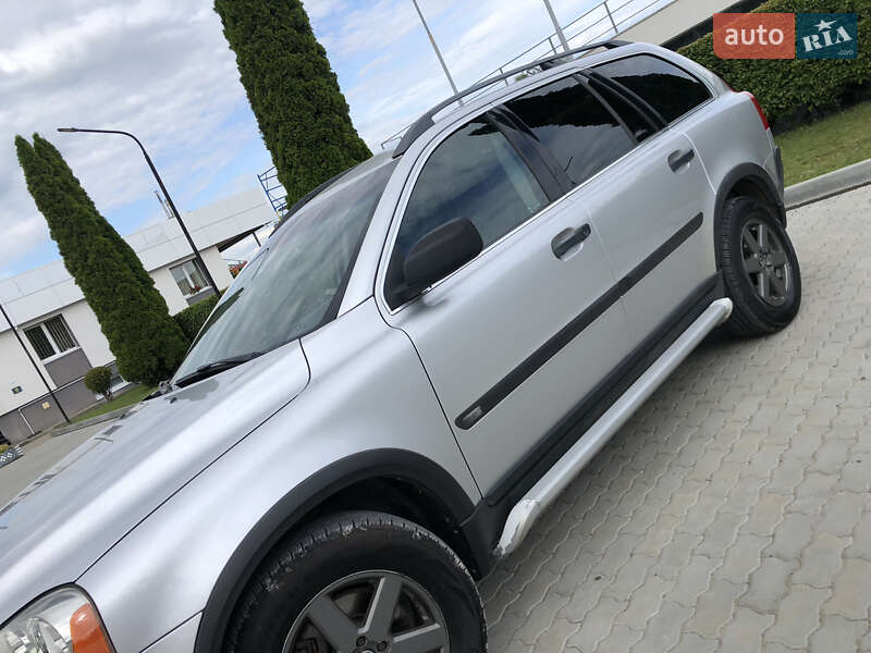 Внедорожник / Кроссовер Volvo XC90 2004 в Яворове