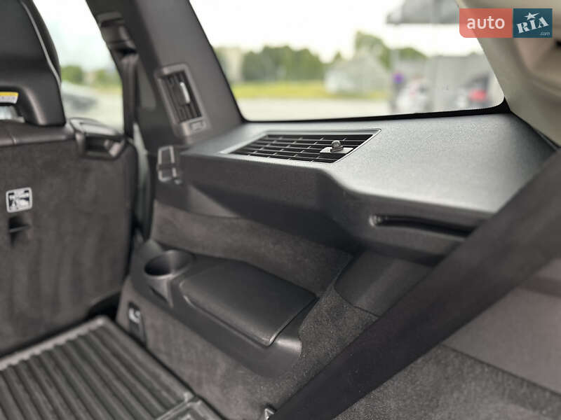 Внедорожник / Кроссовер Volvo XC90 2016 в Владимире