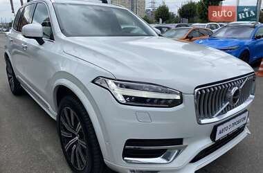 Внедорожник / Кроссовер Volvo XC90 2020 в 