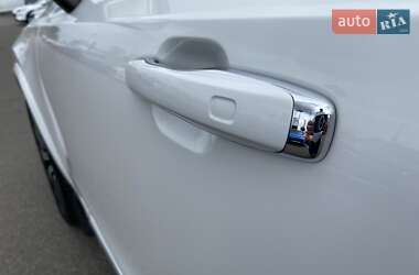 Внедорожник / Кроссовер Volvo XC90 2020 в 