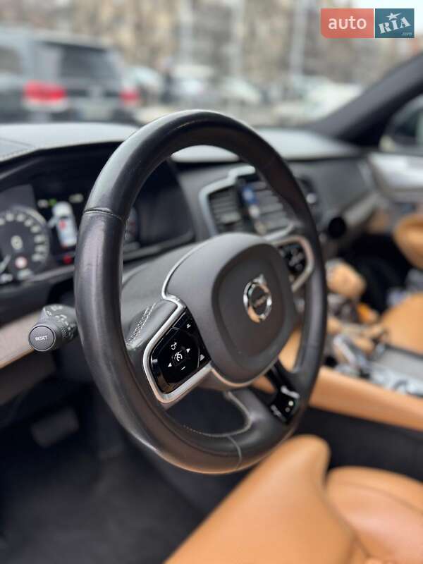Внедорожник / Кроссовер Volvo XC90 2020 в Хмельницком