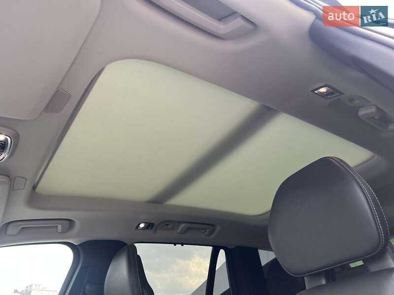 Внедорожник / Кроссовер Volvo XC90 2020 в Киеве