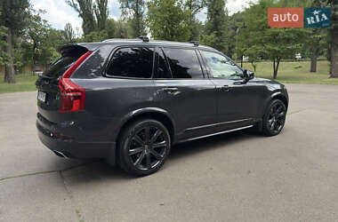 Внедорожник / Кроссовер Volvo XC90 2016 в 