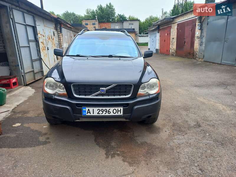 Volvo XC90 2004