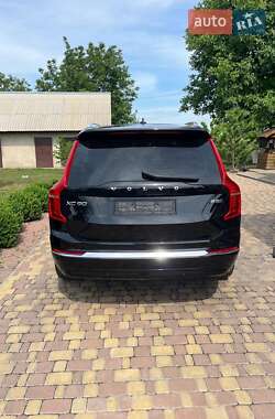 Внедорожник / Кроссовер Volvo XC90 2023 в 