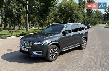 Внедорожник / Кроссовер Volvo XC90 2021 в Киеве