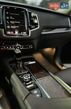 Внедорожник / Кроссовер Volvo XC90 2016 в 