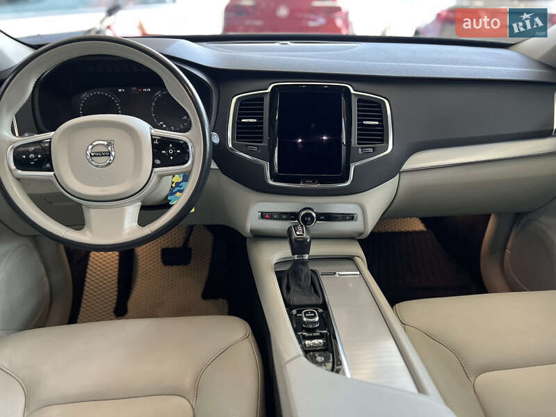 Внедорожник / Кроссовер Volvo XC90 2016 в Одессе
