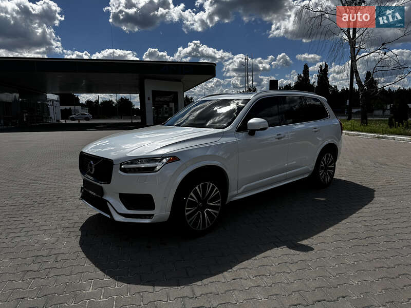 Внедорожник / Кроссовер Volvo XC90 2019 в Киеве