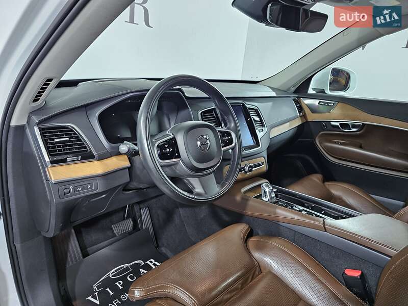 Внедорожник / Кроссовер Volvo XC90 2018 в Киеве