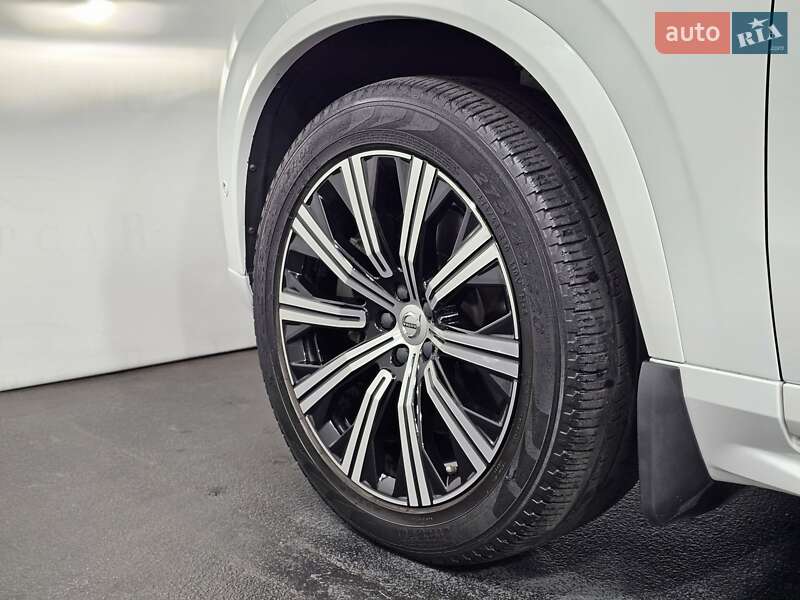 Внедорожник / Кроссовер Volvo XC90 2018 в Киеве