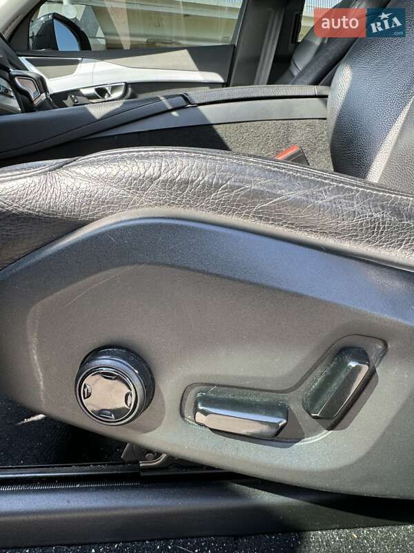 Внедорожник / Кроссовер Volvo XC90 2015 в Киеве фото 7 Внедорожник / Кроссовер Volvo XC90 2015 в Киеве