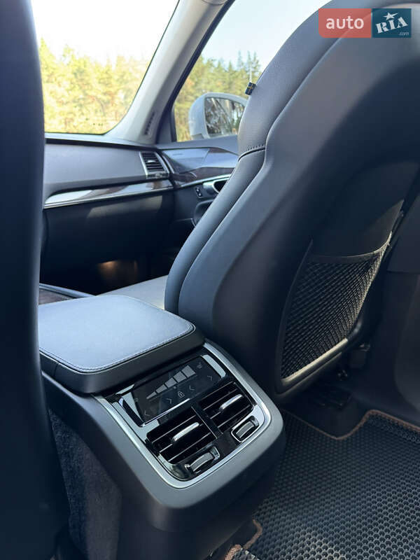 Позашляховик / Кросовер Volvo XC90 2019 в Полтаві