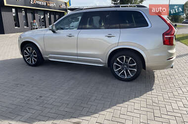 Внедорожник / Кроссовер Volvo XC90 2018 в 