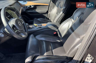 Внедорожник / Кроссовер Volvo XC90 2016 в 