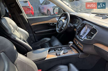 Внедорожник / Кроссовер Volvo XC90 2016 в 