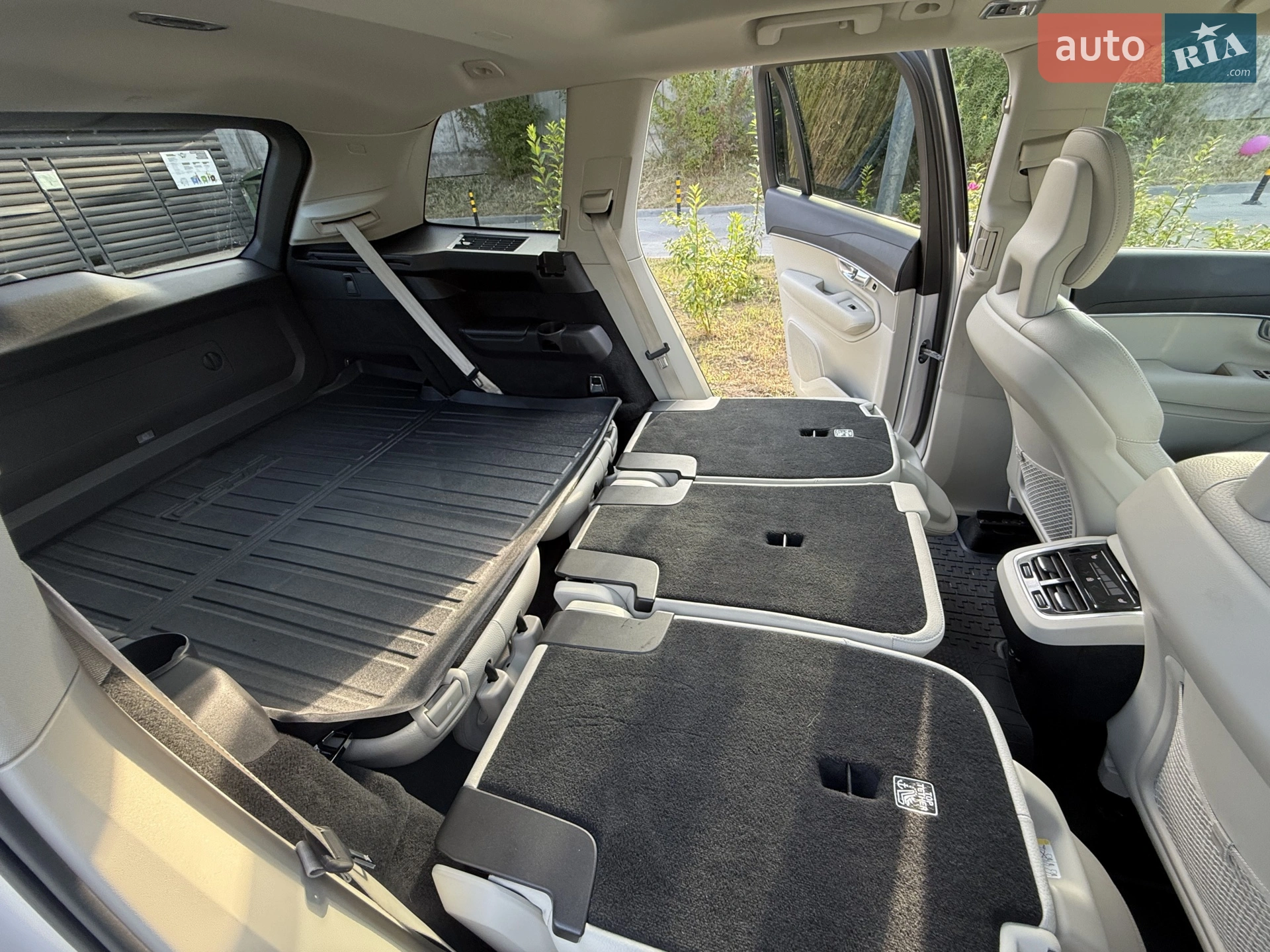 2019 Volvo XC90 - мініатюра 18