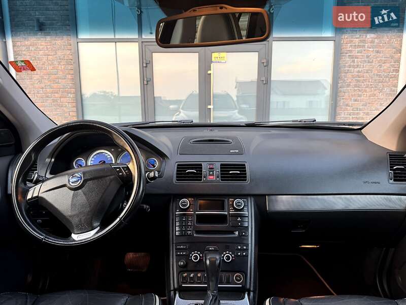 Внедорожник / Кроссовер Volvo XC90 2011 в Тернополе