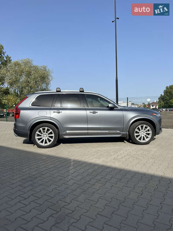 Внедорожник / Кроссовер Volvo XC90 2016 в Нововолынске