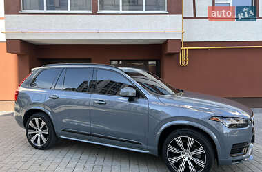 Внедорожник / Кроссовер Volvo XC90 2019 в 