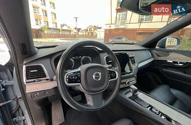 Внедорожник / Кроссовер Volvo XC90 2019 в 