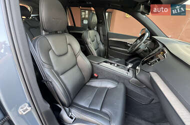 Внедорожник / Кроссовер Volvo XC90 2019 в 