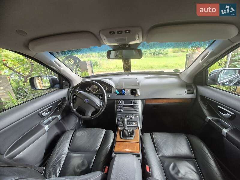 Внедорожник / Кроссовер Volvo XC90 2010 в Великом Раковце