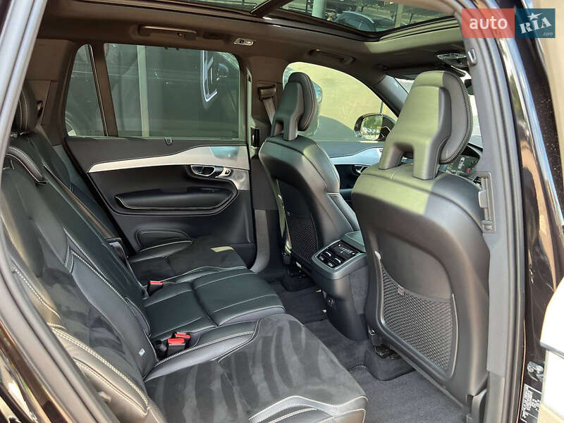 Внедорожник / Кроссовер Volvo XC90 2020 в Киеве