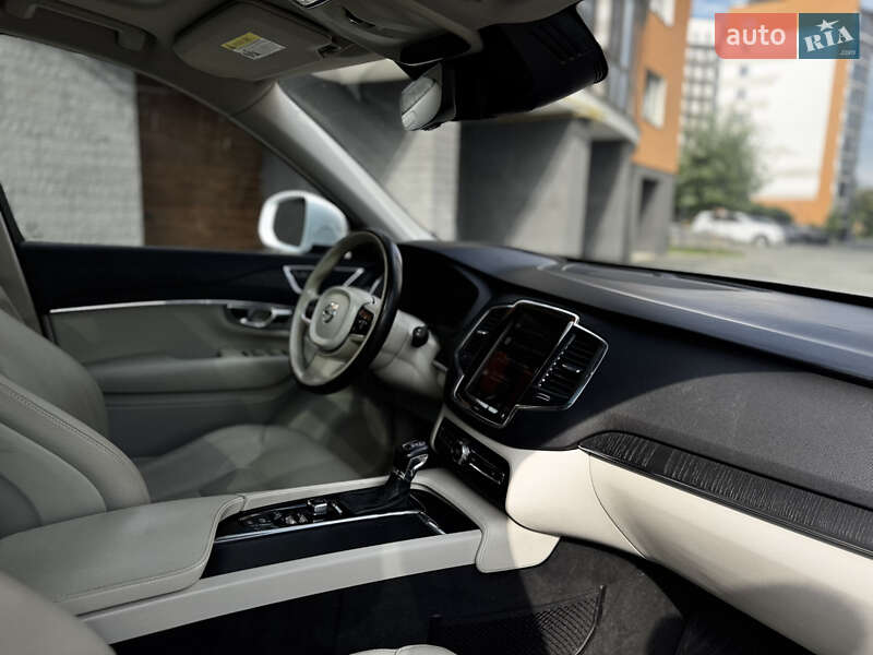 Внедорожник / Кроссовер Volvo XC90 2020 в Ивано-Франковске