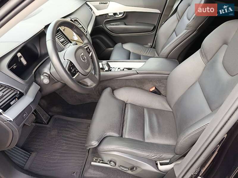 Внедорожник / Кроссовер Volvo XC90 2023 в Киеве