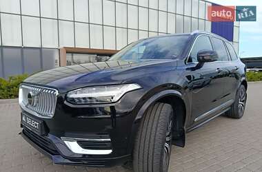 Внедорожник / Кроссовер Volvo XC90 2023 в Киеве