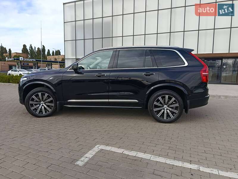 Внедорожник / Кроссовер Volvo XC90 2023 в Киеве